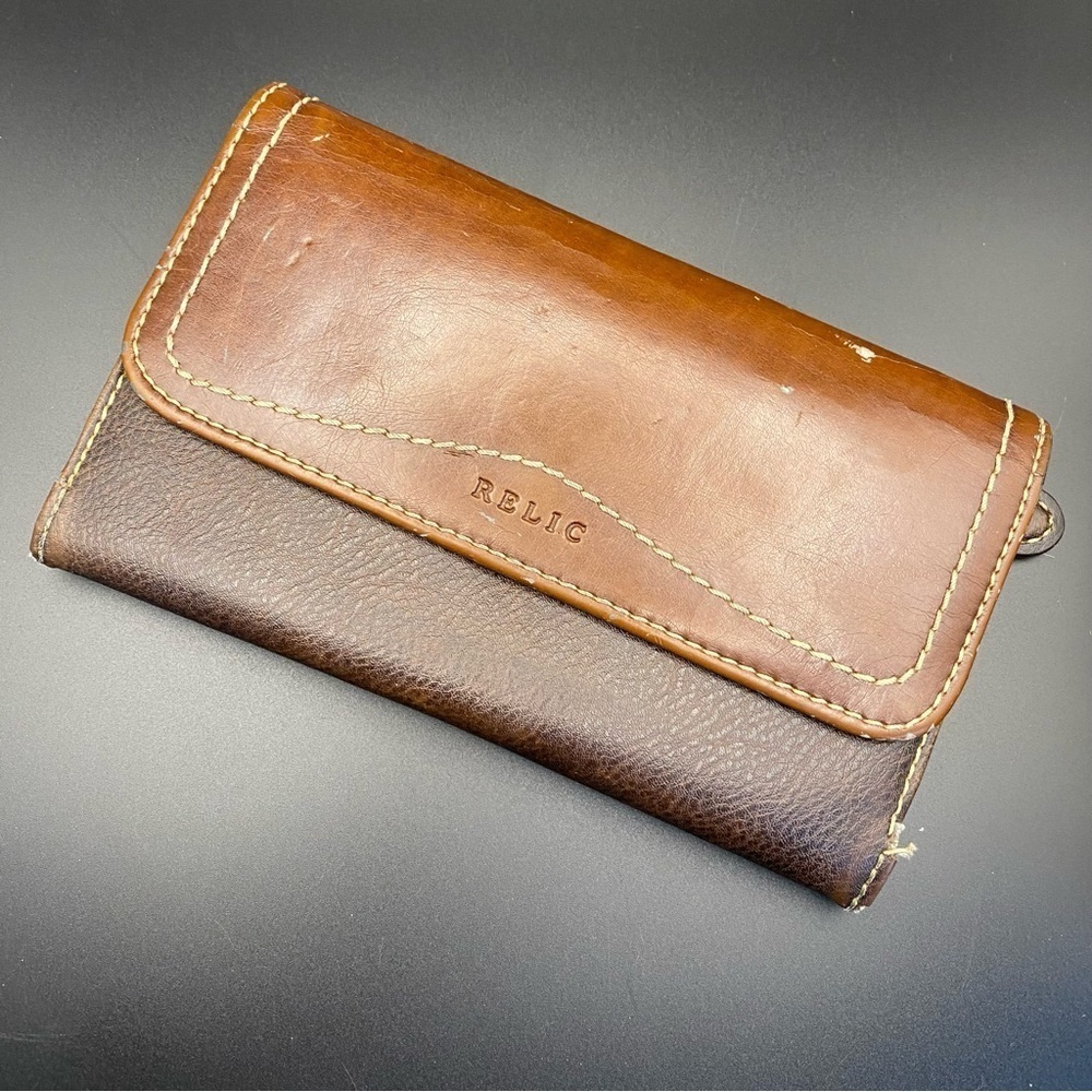Fossil Brown Leather Trifold Wallet